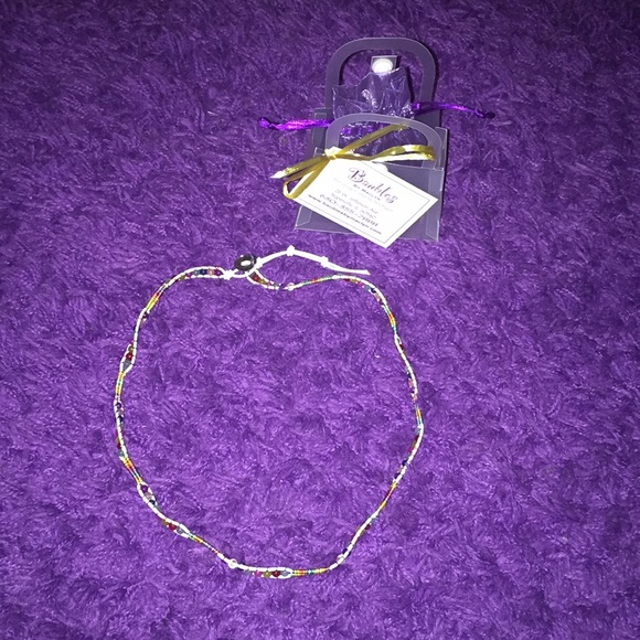 Rare beaded boutique necklace - Picture 2 of 3